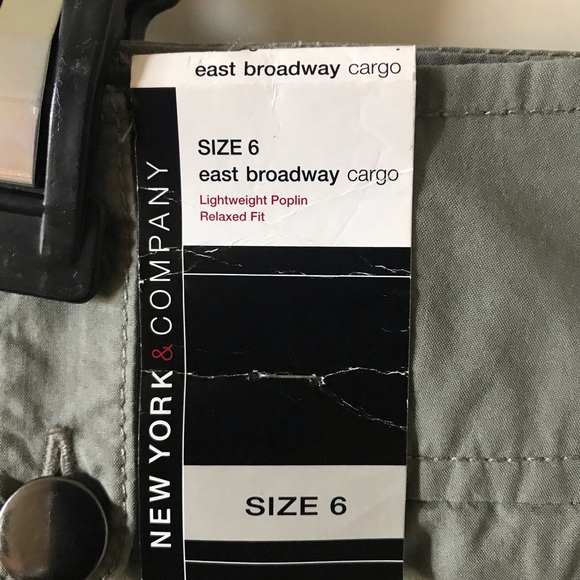 New York & Co. East Broadway Cargo - Picture 4 of 8